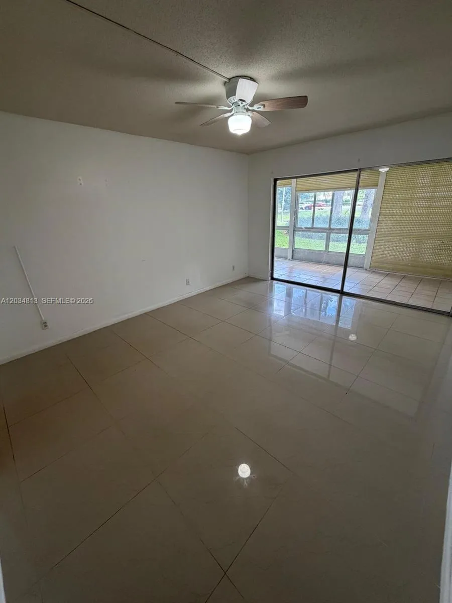 200 S Waterway Dr S #107 Lantana, FL 33462