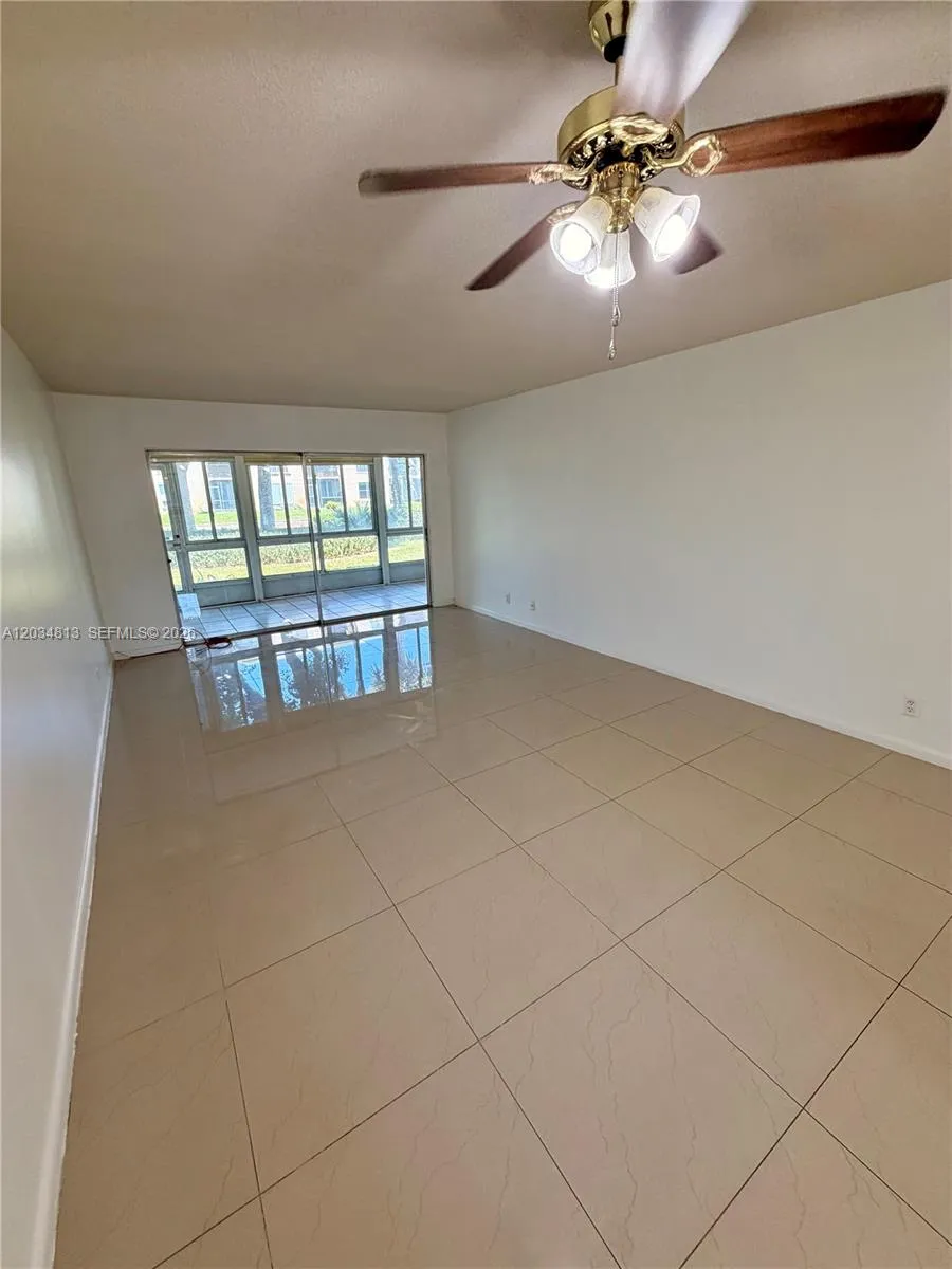 200 S Waterway Dr S #107 Lantana, FL 33462