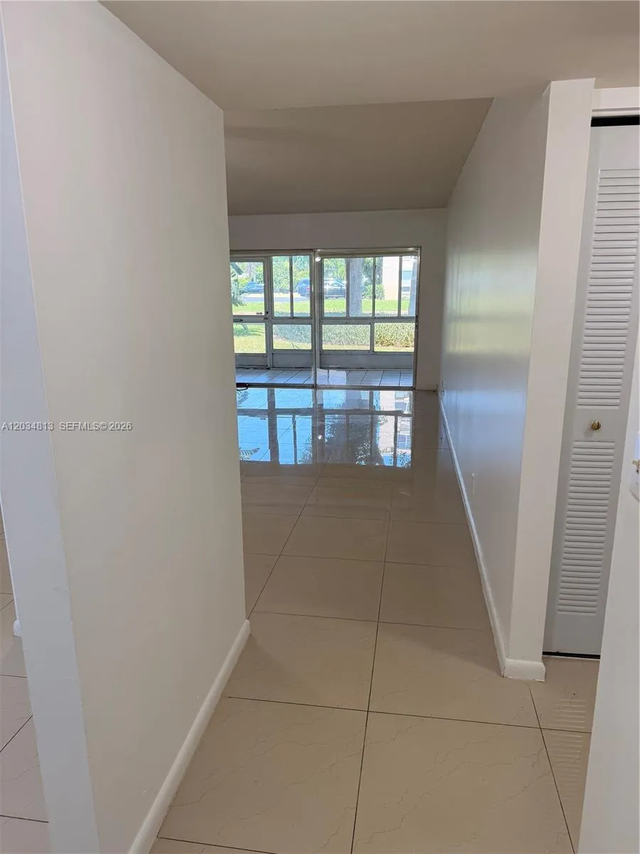 200 S Waterway Dr S #107 Lantana, FL 33462