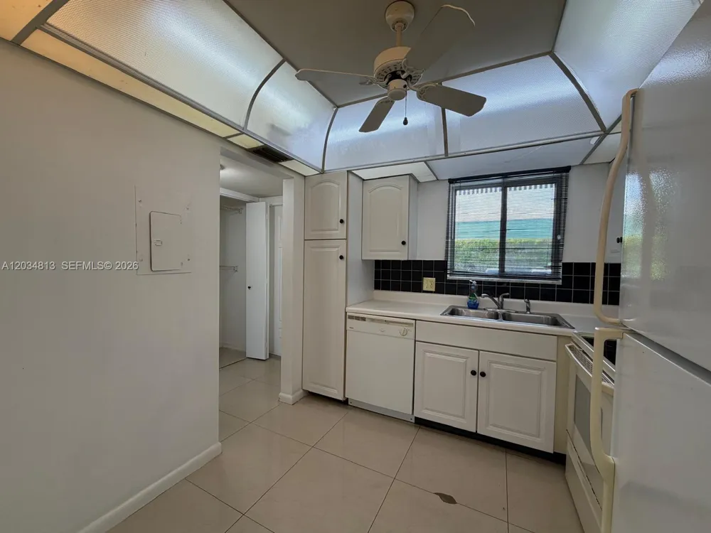 200 S Waterway Dr S #107 Lantana, FL 33462