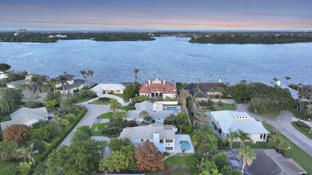 23 Sea Gull Place Vero Beach, FL 32960