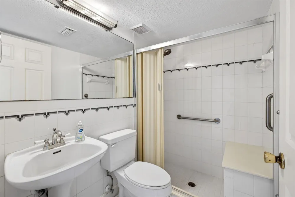 23 Sea Gull Place Vero Beach, FL 32960