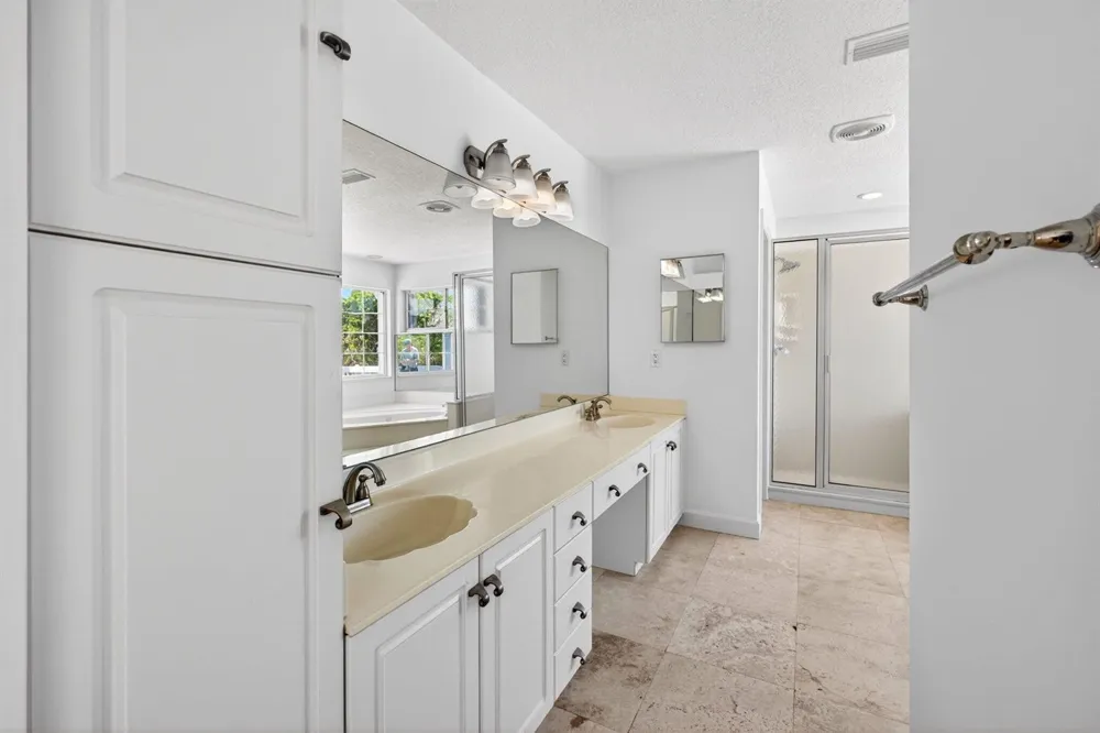 23 Sea Gull Place Vero Beach, FL 32960