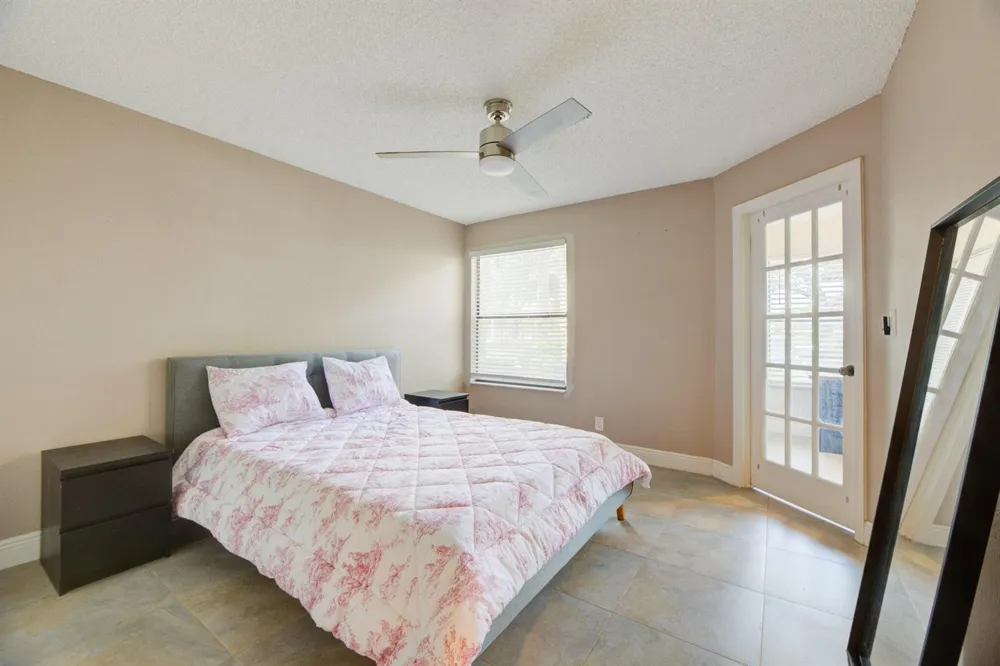 2900 S University Drive #9104 Davie, FL 33328