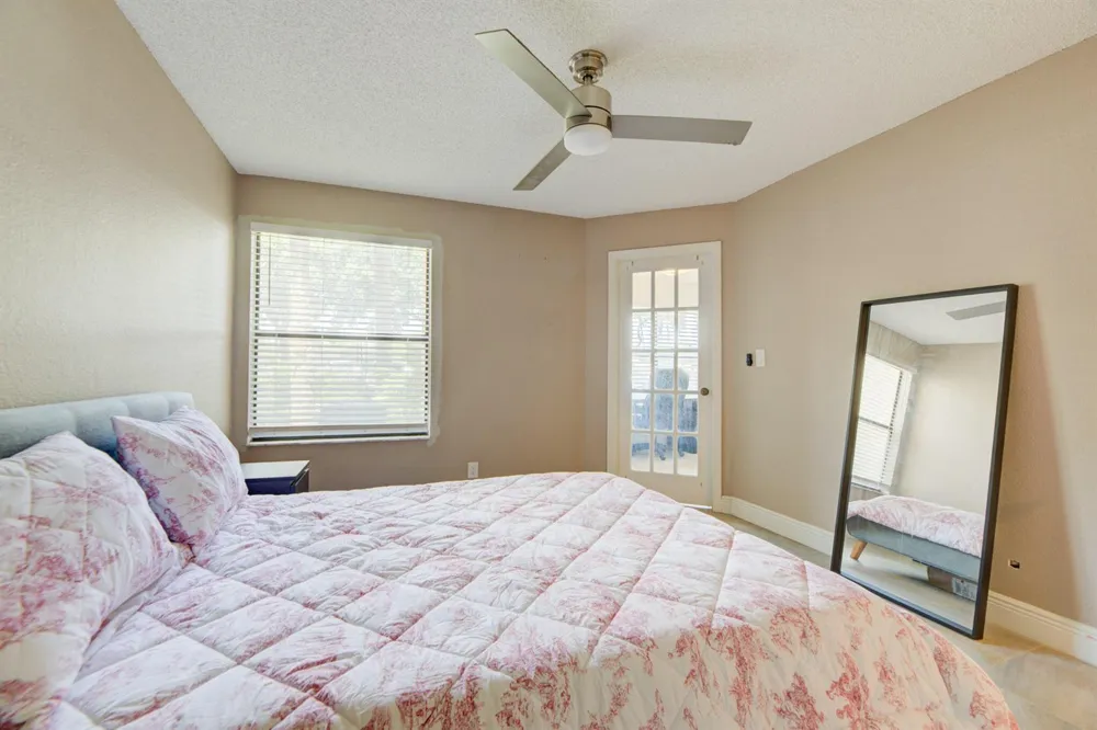 2900 S University Drive #9104 Davie, FL 33328