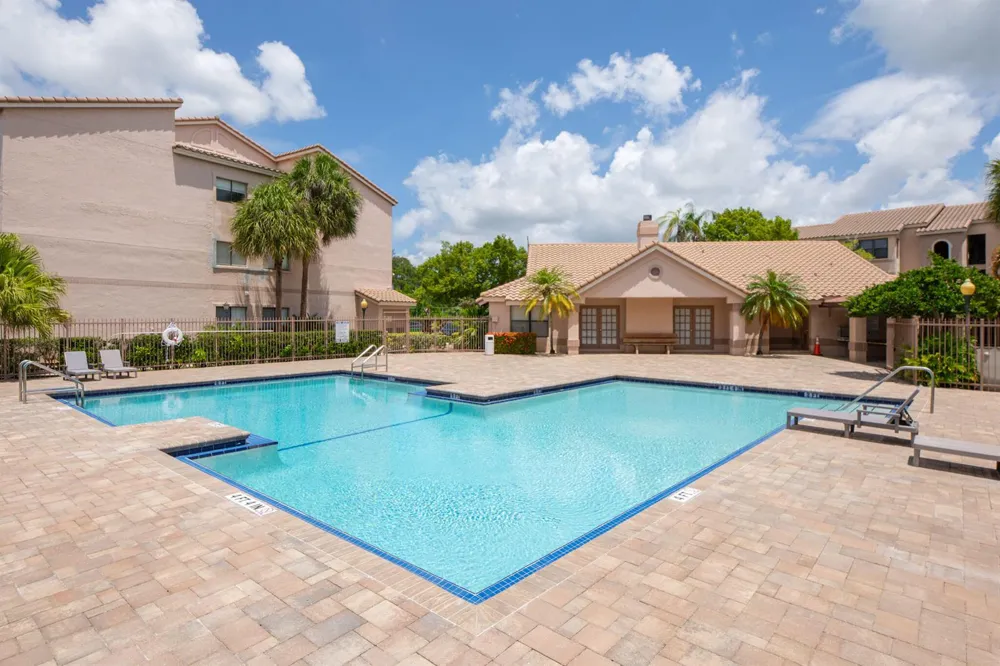 2900 S University Drive #9104 Davie, FL 33328