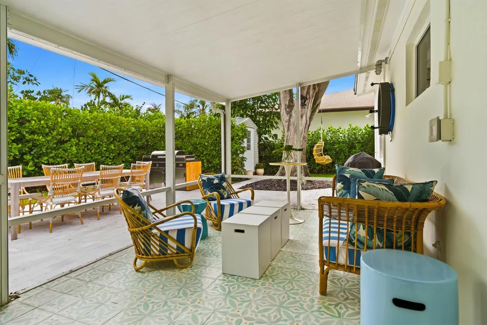 251 Gregory Place West Palm Beach, FL 33405