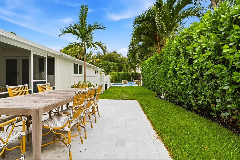 251 Gregory Place West Palm Beach, FL 33405