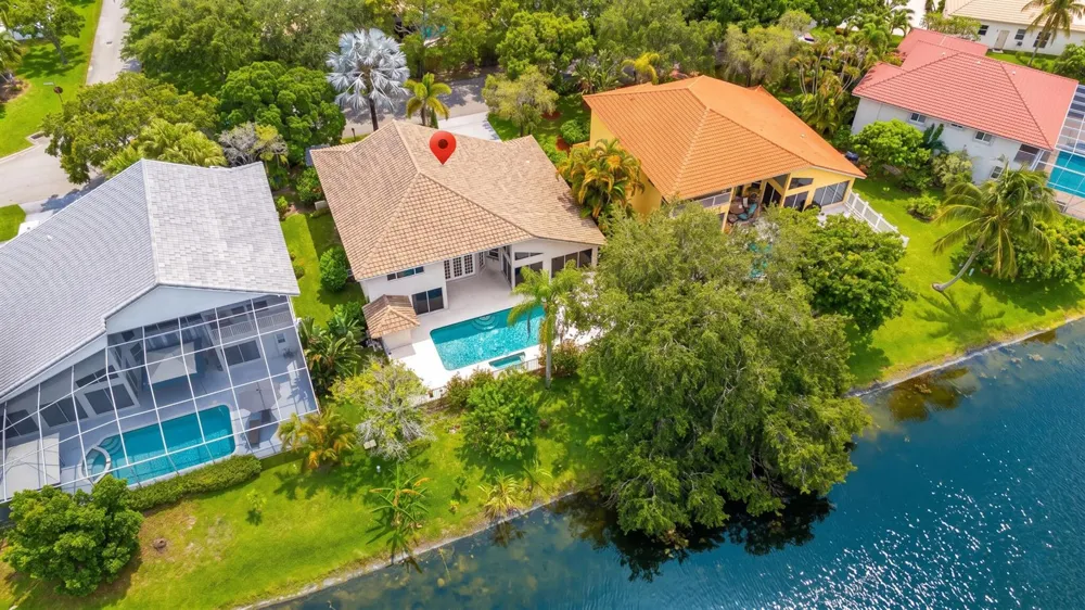 4300 NW 63rd Avenue Coral Springs, FL 33067