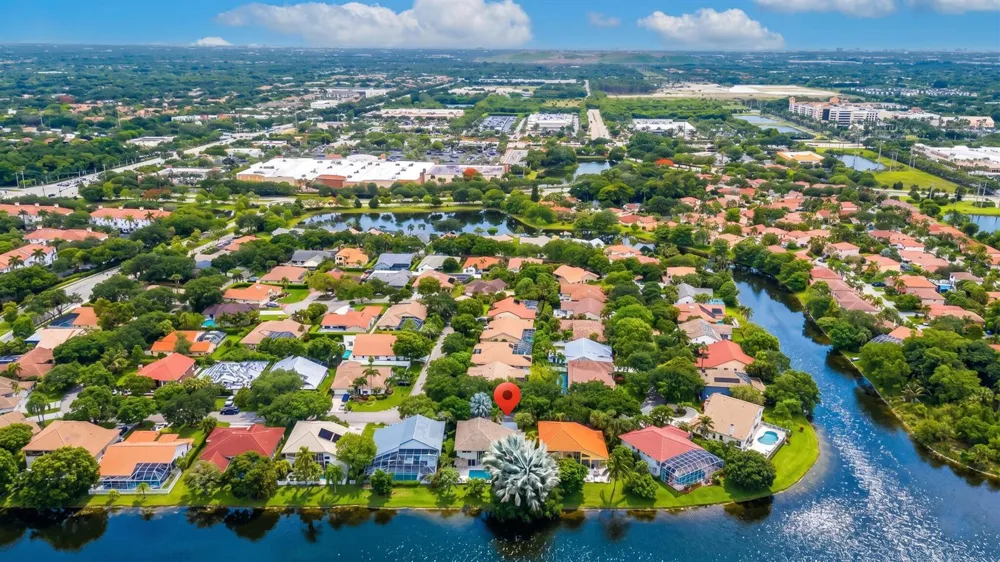 4300 NW 63rd Avenue Coral Springs, FL 33067