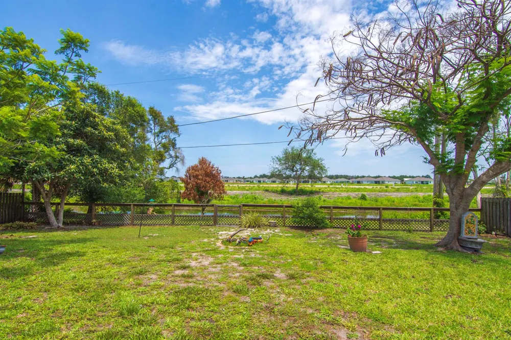 474 Arbor Street Sebastian, FL 32958