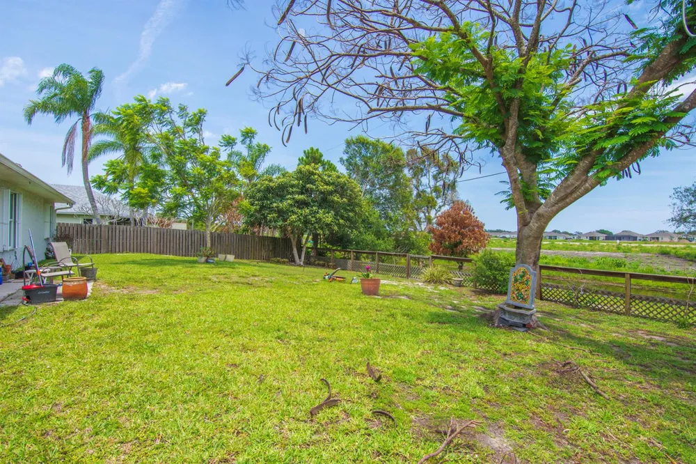 474 Arbor Street Sebastian, FL 32958