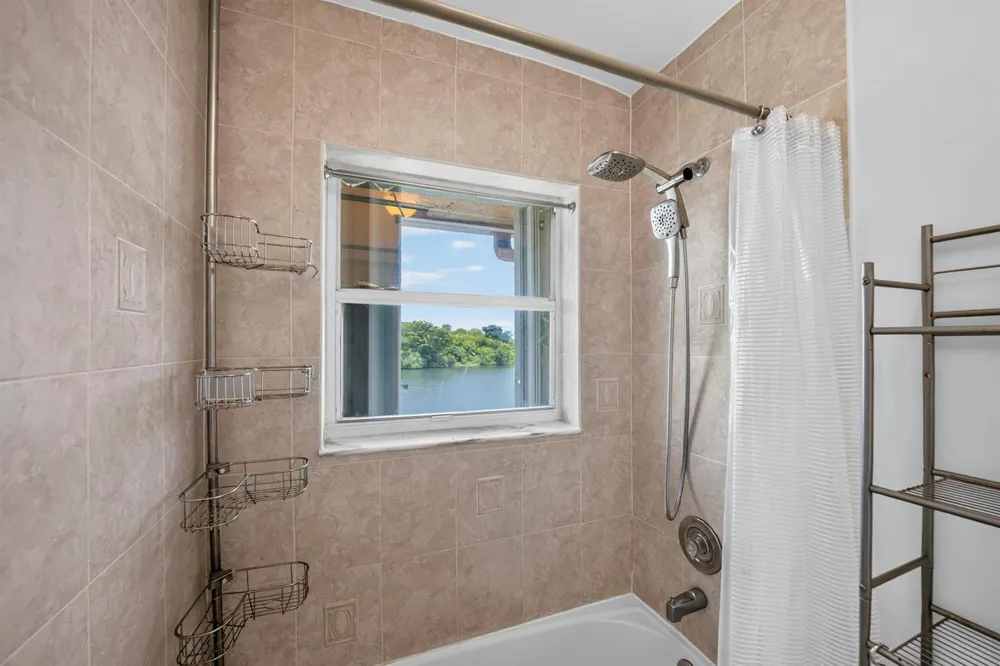 3291 NW 44th Street #2 Oakland Park, FL 33309