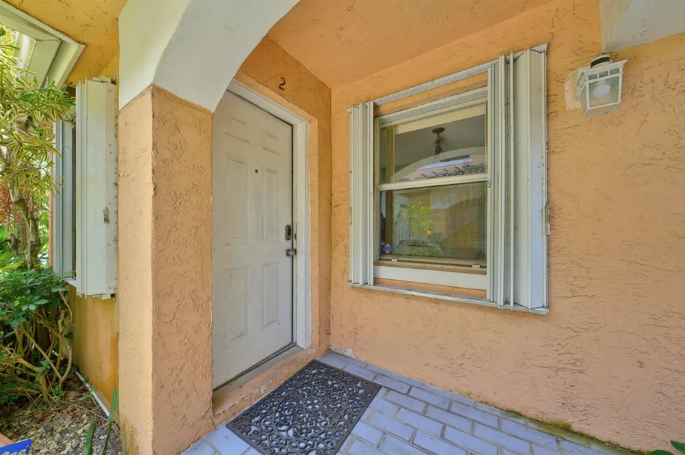 3291 NW 44th Street #2 Oakland Park, FL 33309
