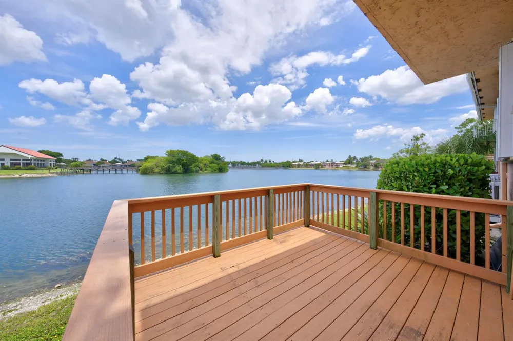 3291 NW 44th Street #2 Oakland Park, FL 33309
