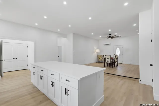 4344 MOUNTAIN PASS Von Ormy, TX 78073
