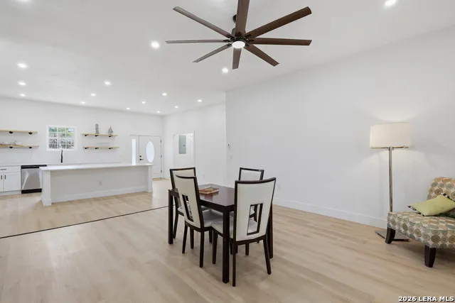 4344 MOUNTAIN PASS Von Ormy, TX 78073