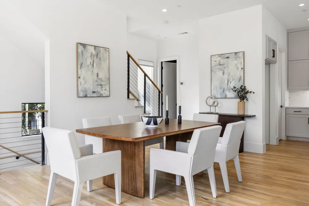 2719 Reagan Street #104 Dallas, TX 75219