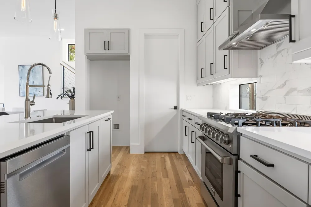 2719 Reagan Street #104 Dallas, TX 75219