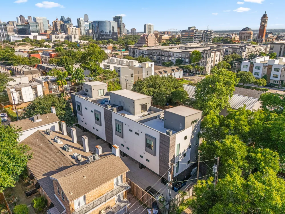 2719 Reagan Street #104 Dallas, TX 75219