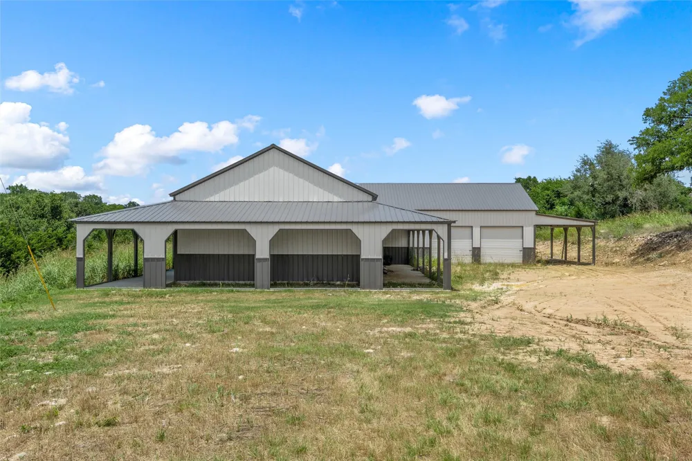 365 Grand Canyon Drive Oglesby, TX 76561