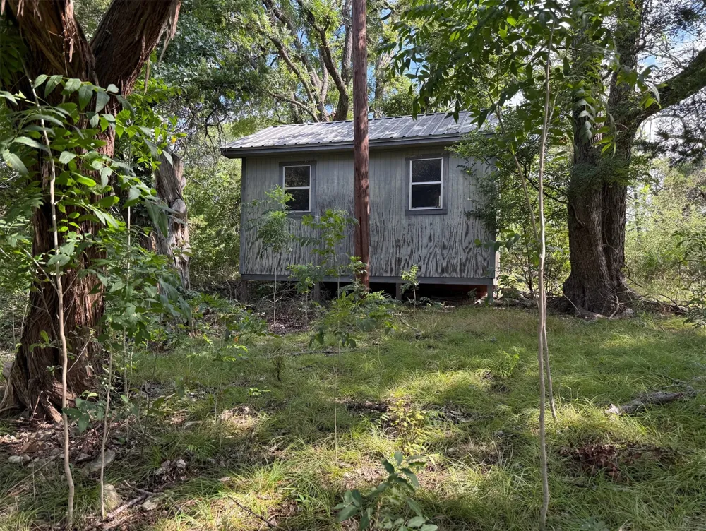365 Grand Canyon Drive Oglesby, TX 76561