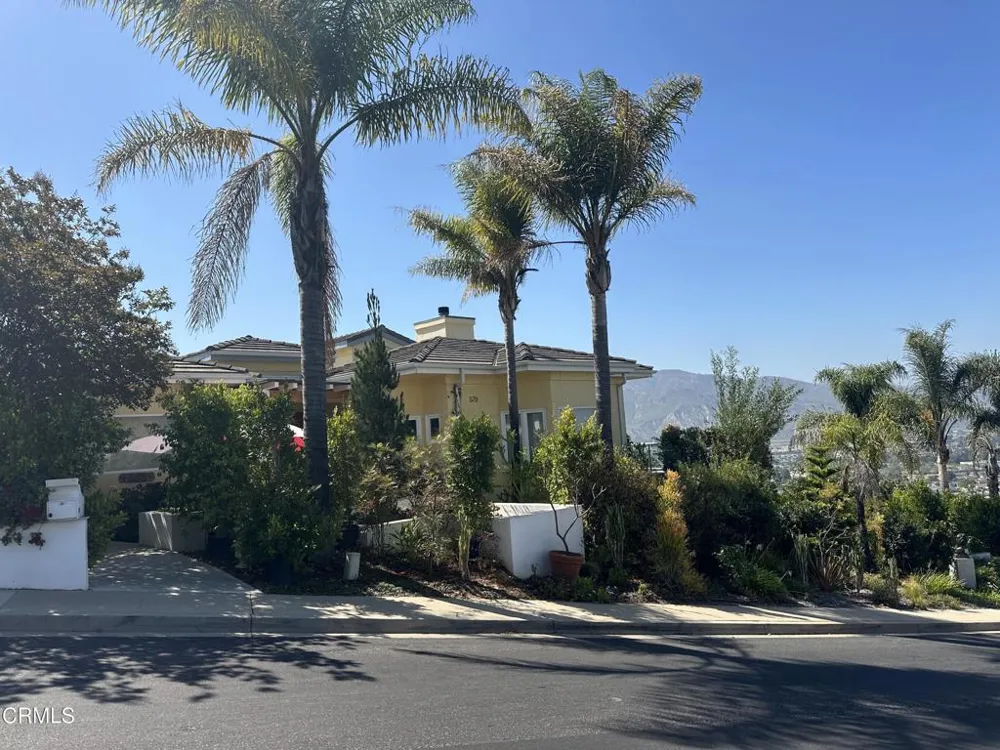 579 Glade Drive Santa Paula, CA 93060