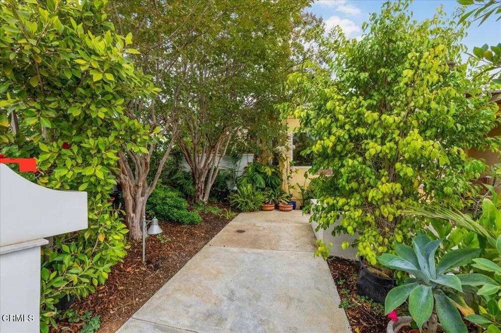 579 Glade Drive Santa Paula, CA 93060