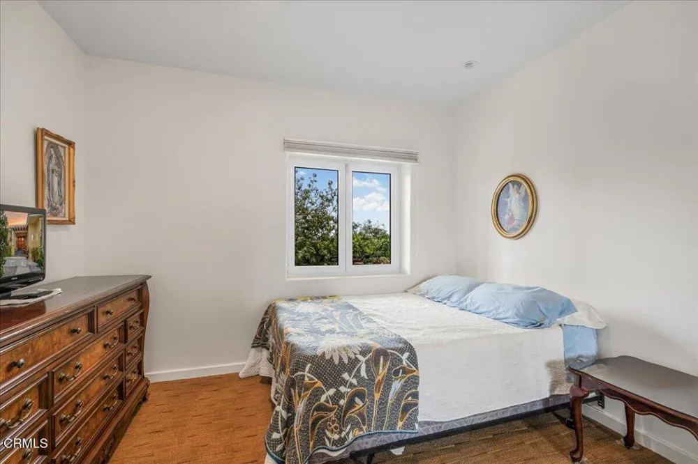 579 Glade Drive Santa Paula, CA 93060