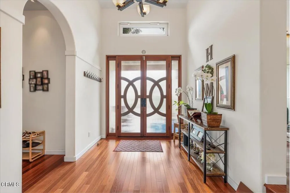 579 Glade Drive Santa Paula, CA 93060