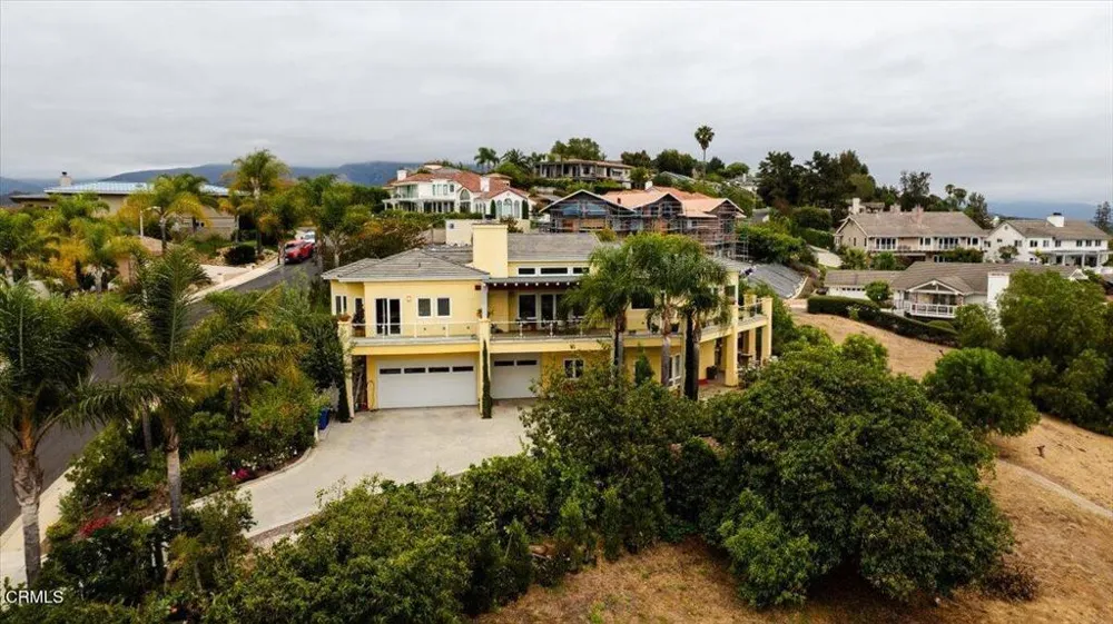 579 Glade Drive Santa Paula, CA 93060