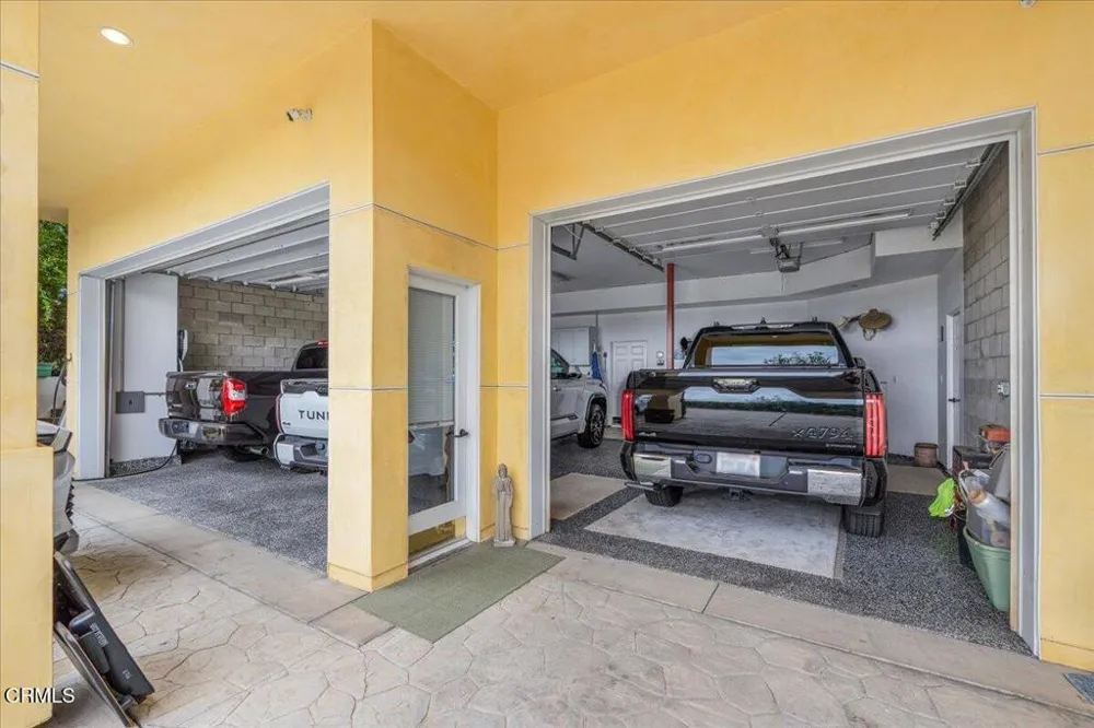 579 Glade Drive Santa Paula, CA 93060
