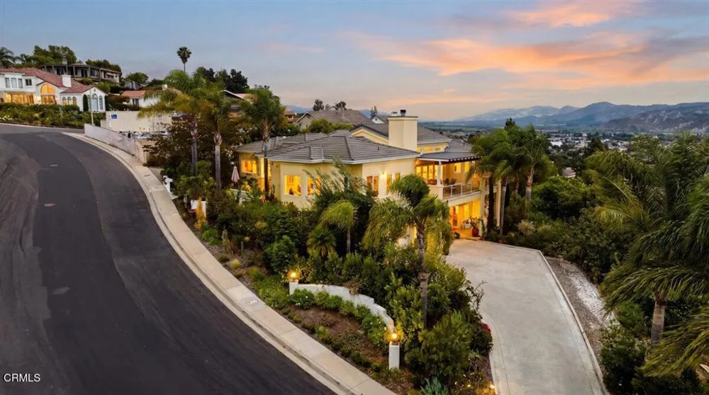 579 Glade Drive Santa Paula, CA 93060