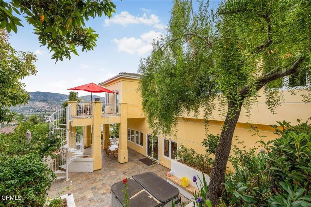 579 Glade Drive Santa Paula, CA 93060