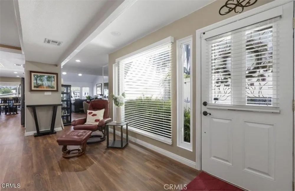 4541 Lyme Bay Oxnard, CA 93035