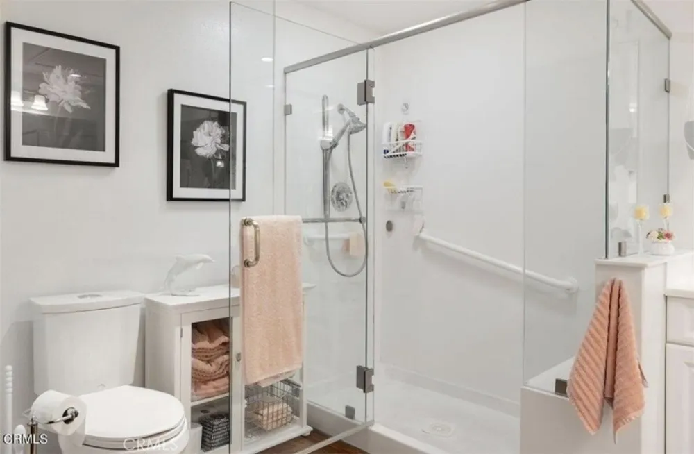 4541 Lyme Bay Oxnard, CA 93035