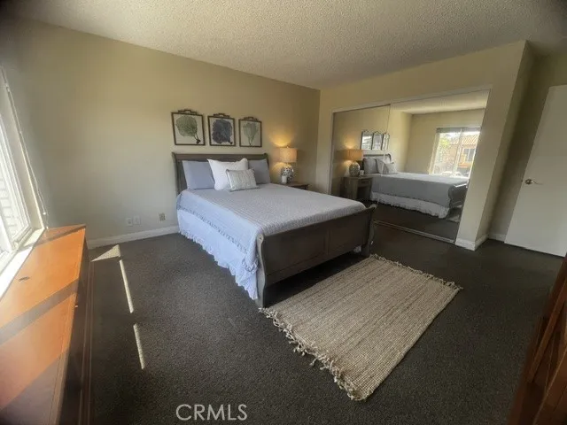 4541 Lyme Bay Oxnard, CA 93035