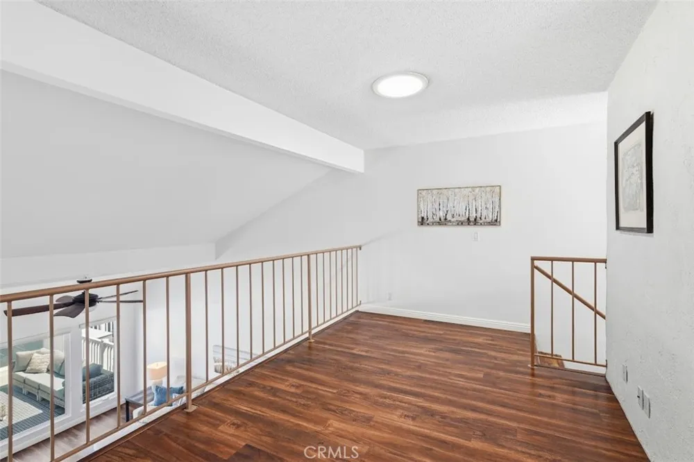 4541 Lyme Bay Oxnard, CA 93035
