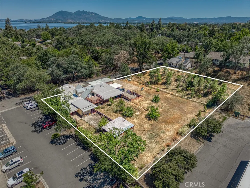 955 Pool Lakeport, CA 95453