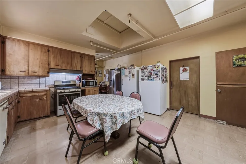 955 Pool Lakeport, CA 95453