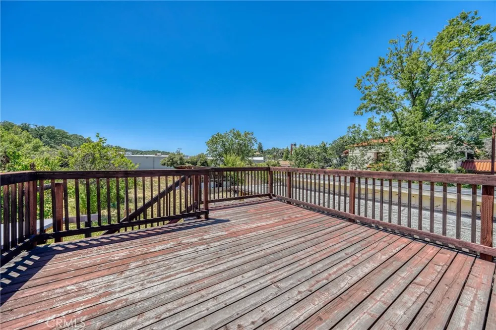 955 Pool Lakeport, CA 95453