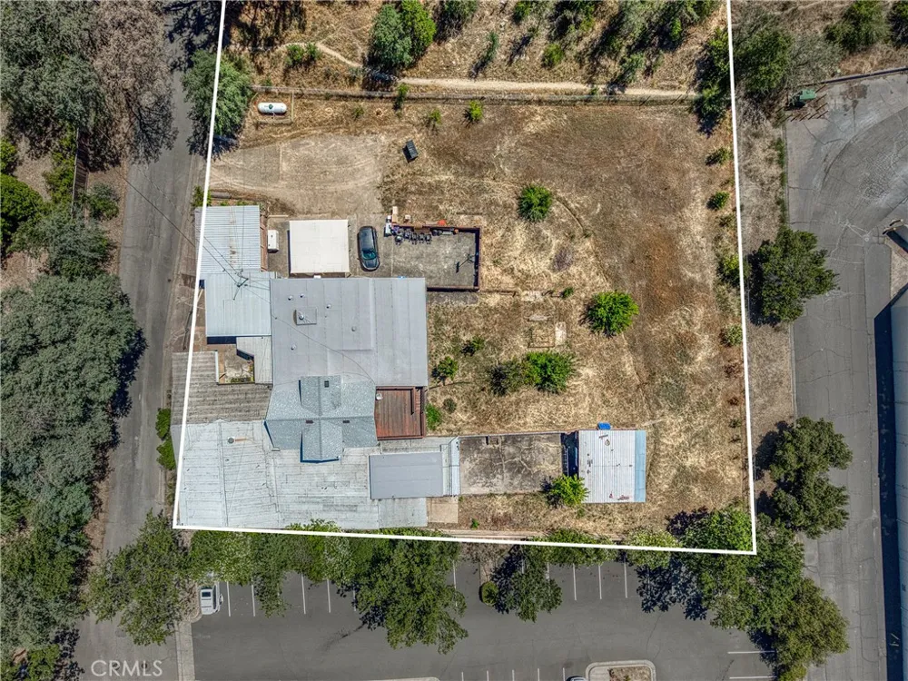 955 Pool Lakeport, CA 95453