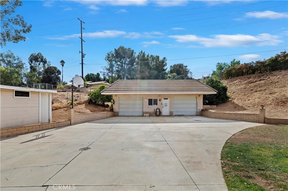 16291 Ringbit Court Riverside, CA 92506