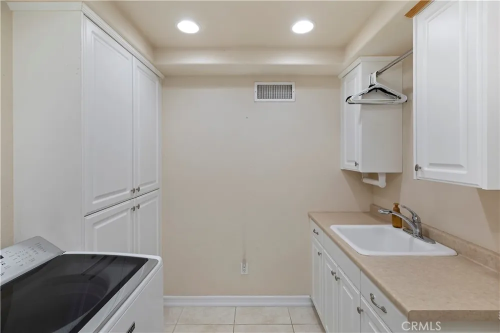 16291 Ringbit Court Riverside, CA 92506