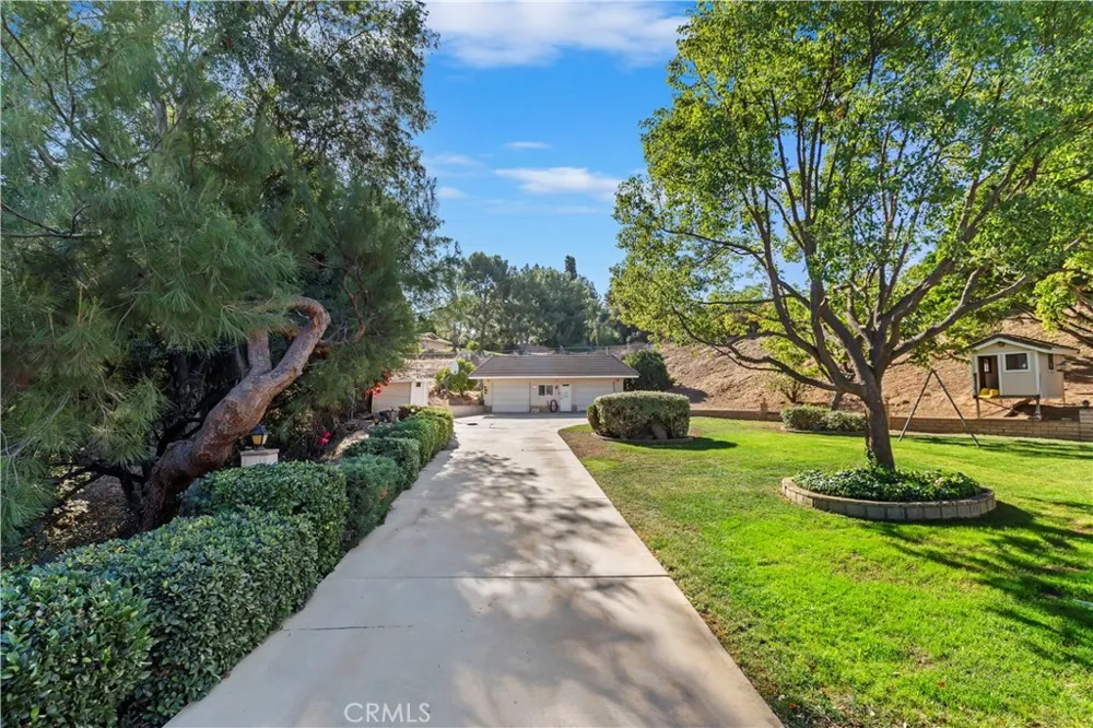 16291 Ringbit Court Riverside, CA 92506