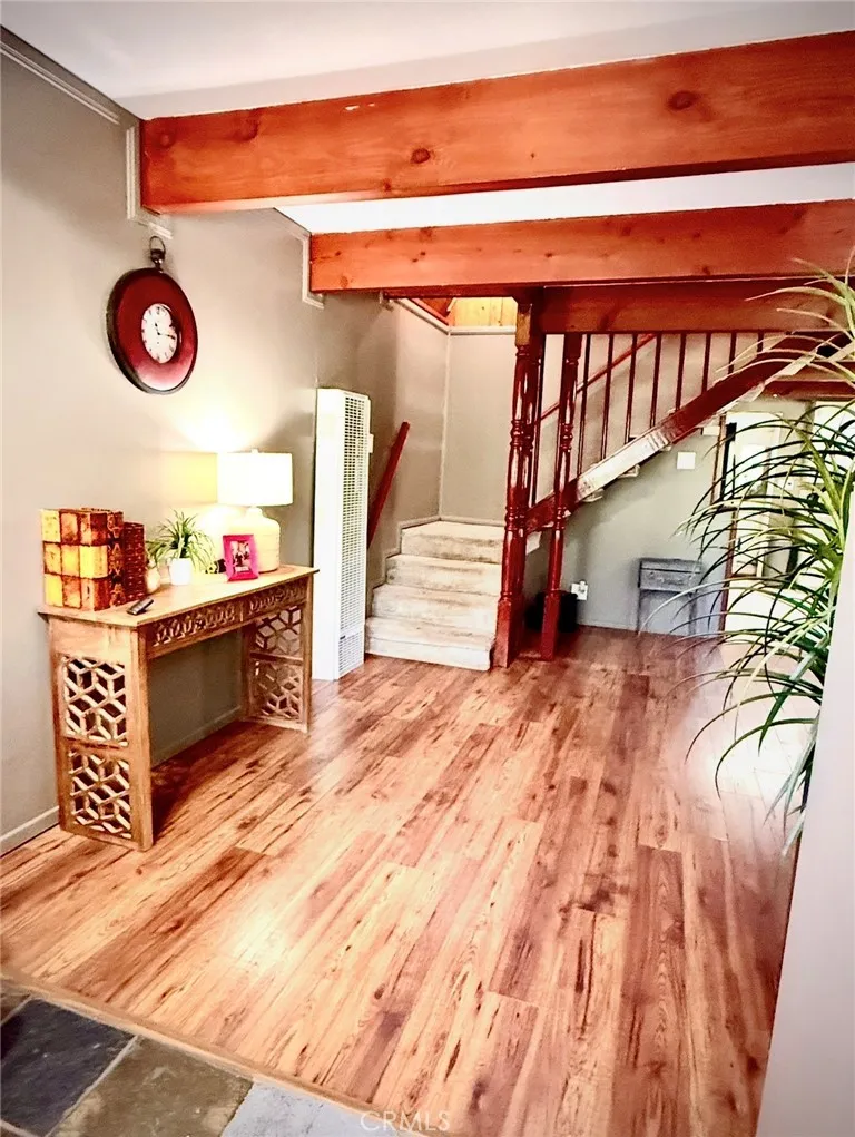 445 Redwood Drive Crestline, CA 92322