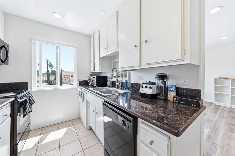400 Acacia #c 39 Fullerton, CA 92831