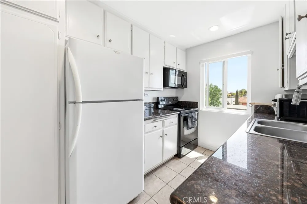 400 Acacia #c 39 Fullerton, CA 92831