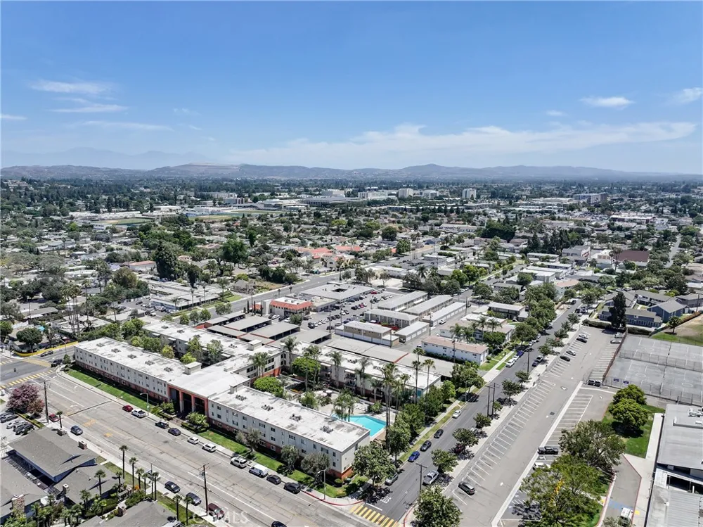 400 Acacia #c 39 Fullerton, CA 92831