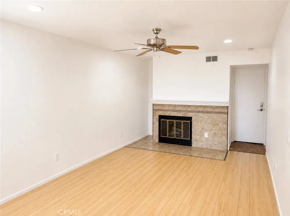 1849 E Avenue J4 Lancaster, CA 93535